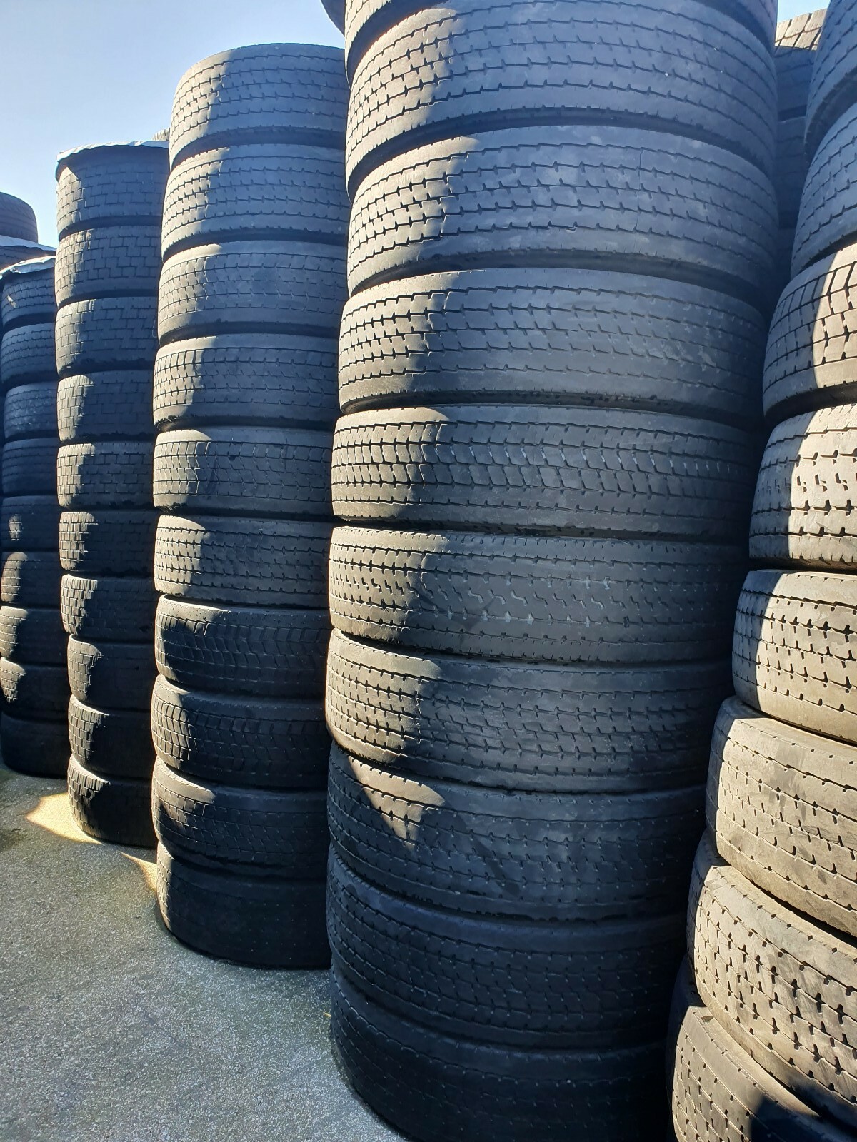 Trailer Used Tires, view 1
